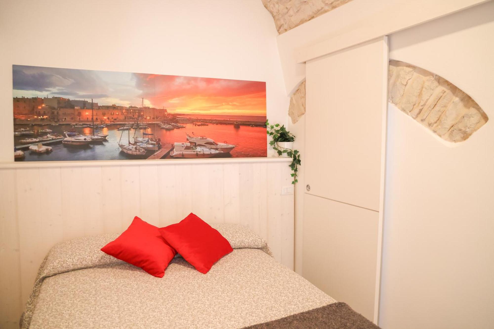 Room 20 - Piccola Camera In Pietra Bianca Джовінаццо Екстер'єр фото